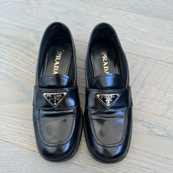 AUTHENTIC Prada Leather Loafers - Like New Size 37 - Picture 1 of 4
